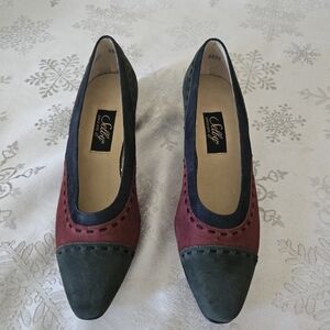 Selby Vintage Black Red Green Suede  Heels with Classic Round Toe SZ 6.5 2A